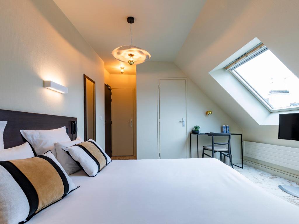 Chambre quadruple du Moka hôtel de Lorient
